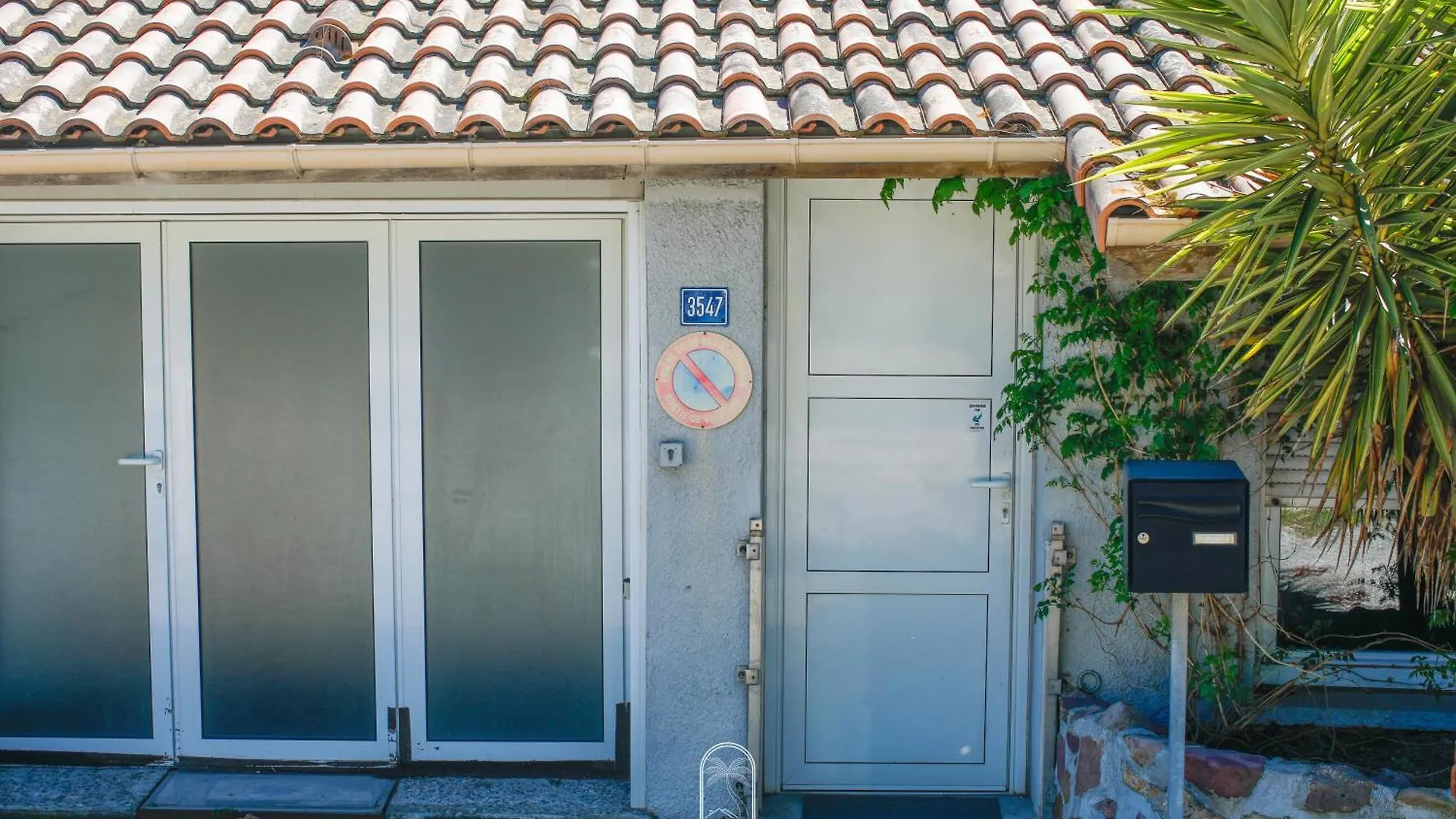 Maison sur l'eau-Hyères-Almanarre-Parkings/Clim/WIFI 0*,  France